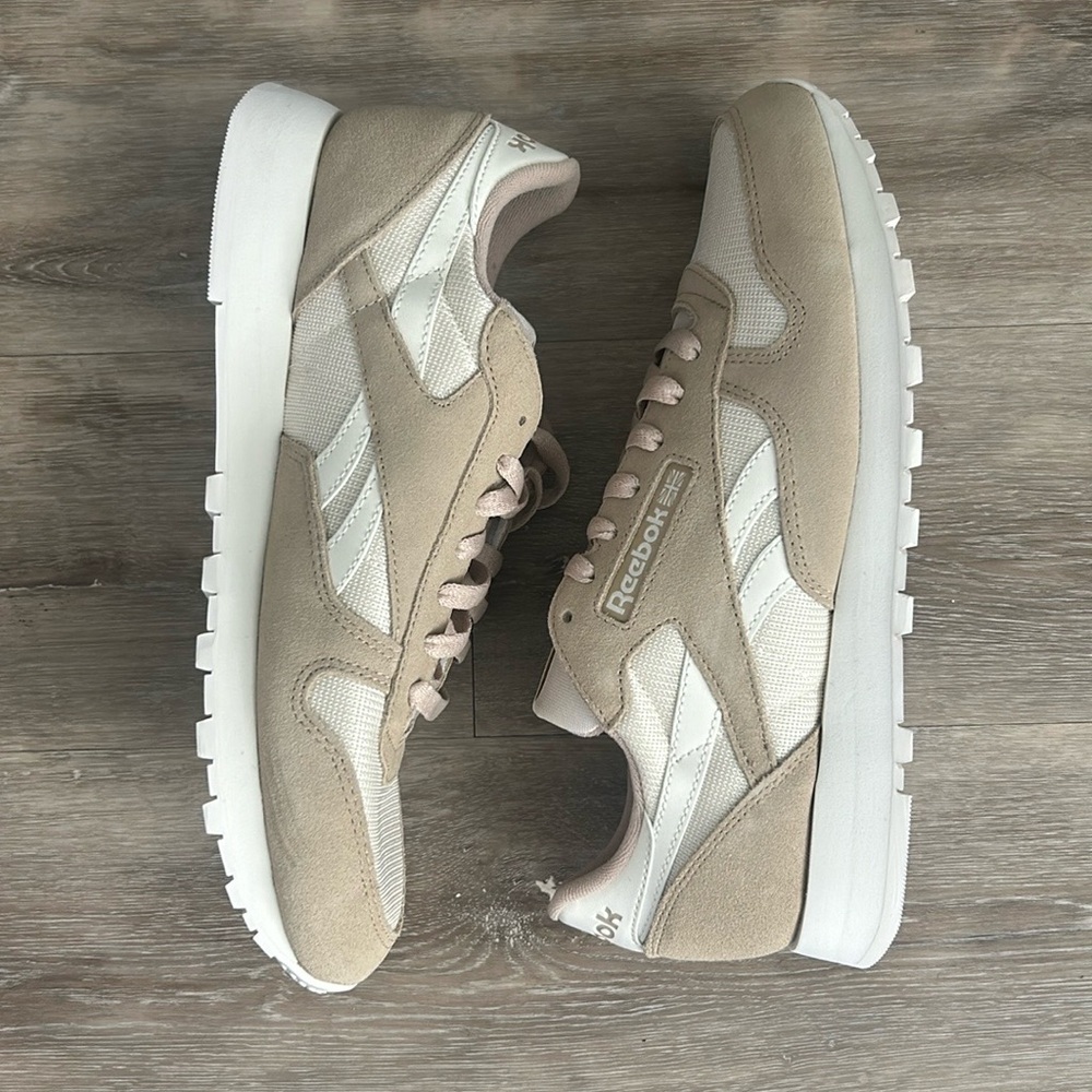 Men’s reebok sneakers